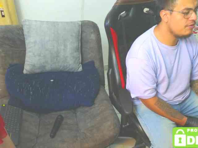 Naughty-Sharon69 webcam