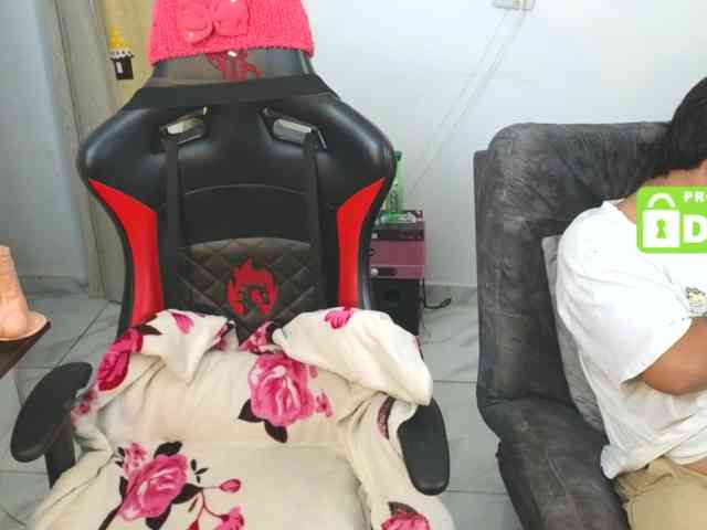 Naughty-Sharon69 webcam