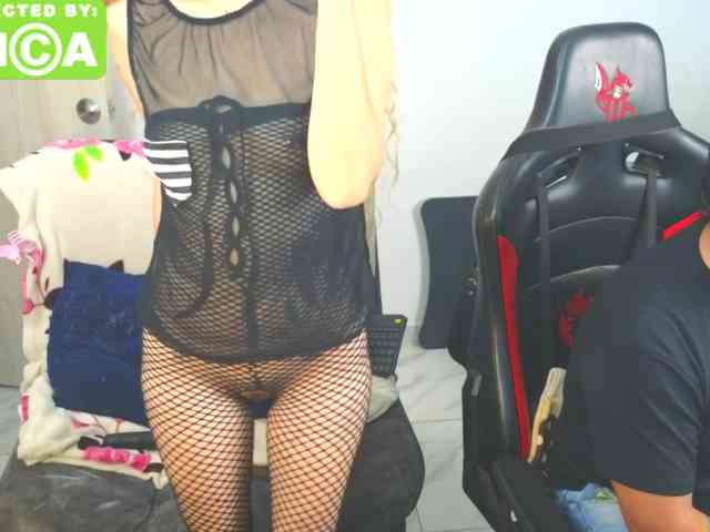 Naughty-Sharon69 webcam