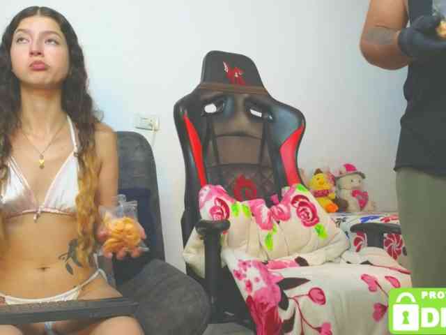 Naughty-Sharon69 webcam