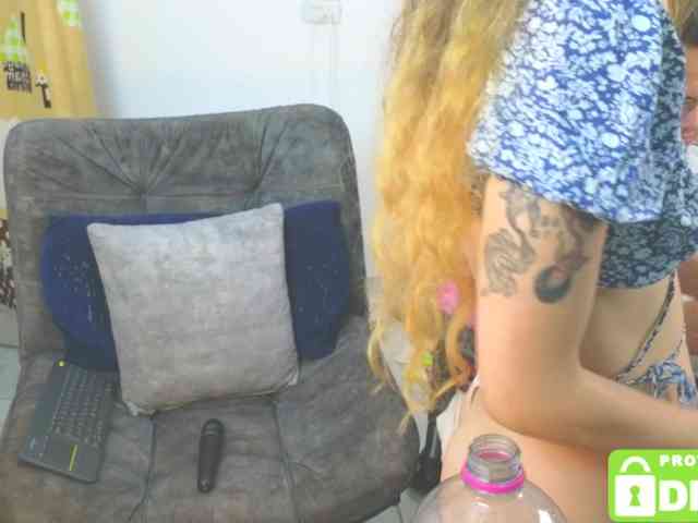 Naughty-Sharon69 webcam