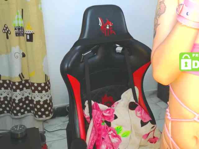 Naughty-Sharon69 webcam