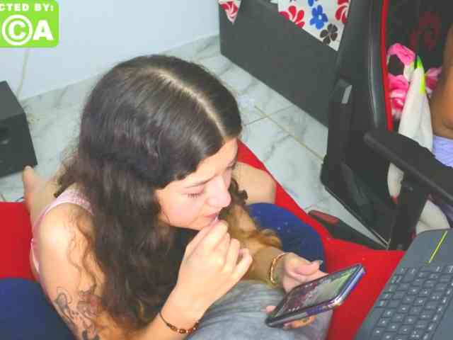 Naughty-Sharon69 webcam