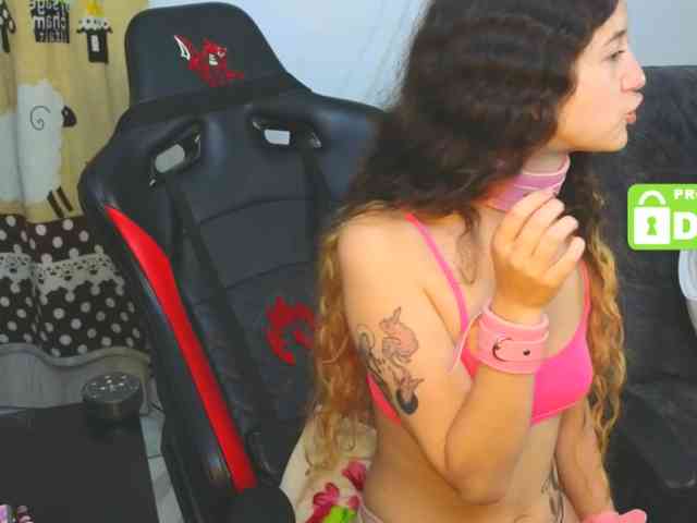 Naughty-Sharon69 webcam