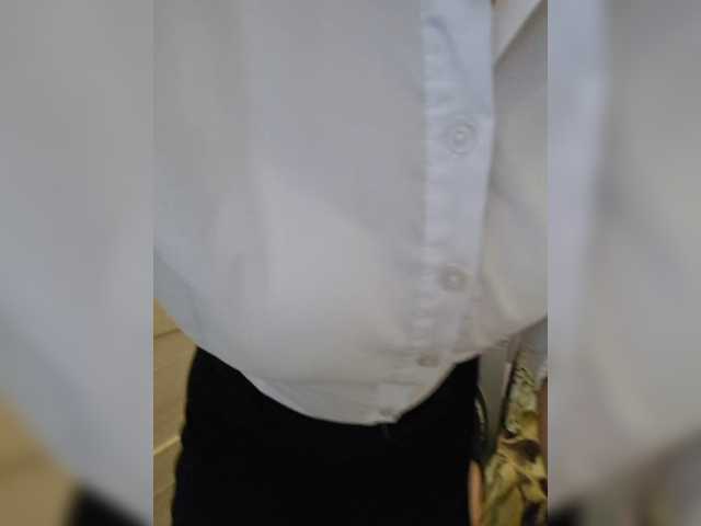 Dream-me-summer, en directo ahora en BongaCams