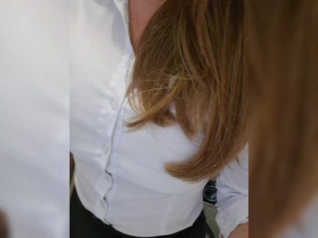 Dream-me-summer live cam on BongaCams