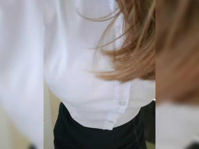 Dream-me-summer live webcam show