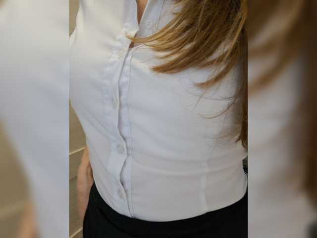 Dream-me-summer live cam on BongaCams
