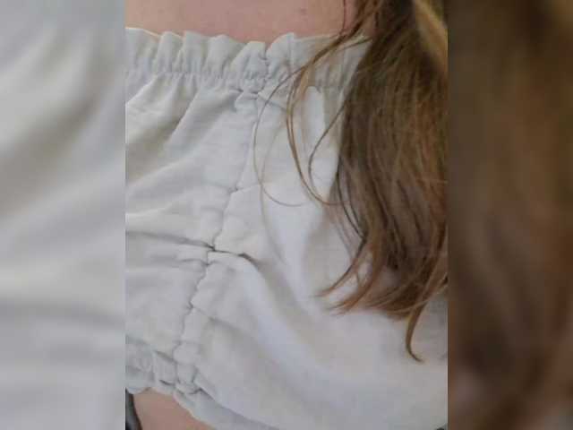Dream-me-summer live cam on BongaCams