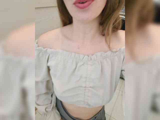 Модель: Young-MILF