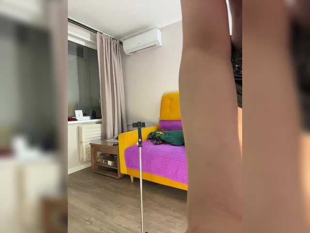 Mia_Wallace live webcam show