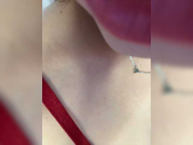 Mia_Wallace live webcam show