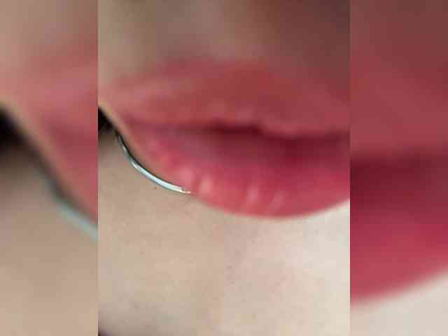 Mia_Wallace webcam