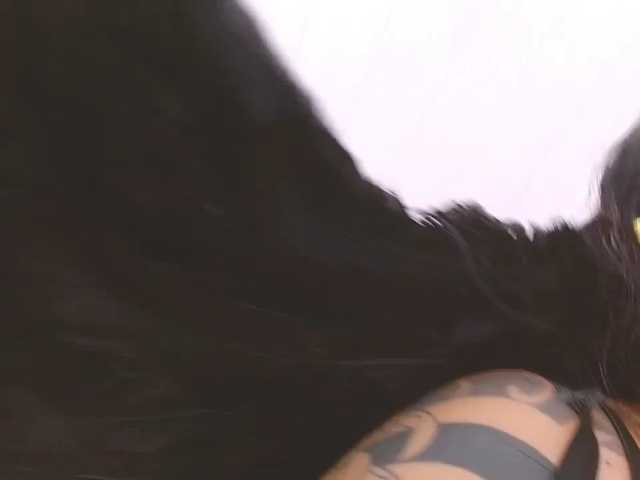 MissSoffiMorel live cam on BongaCams