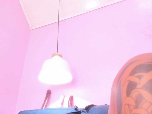 MissSoffiMorel live cam on BongaCams