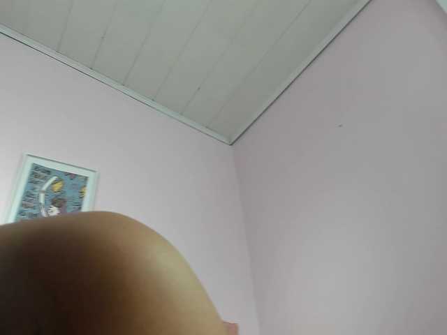 MissSoffiMorel live webcam show