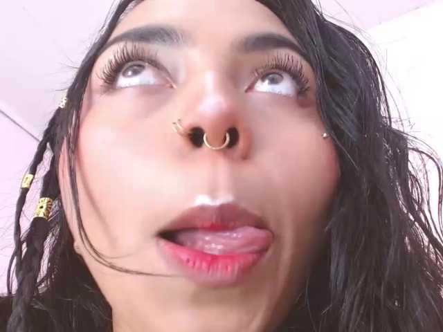 MissSoffiMorel, en vivo ahora en BongaCams