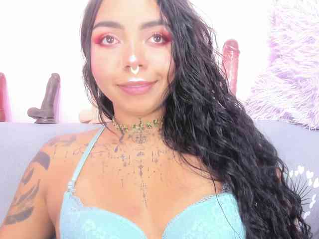 MissSoffiMorel webcam