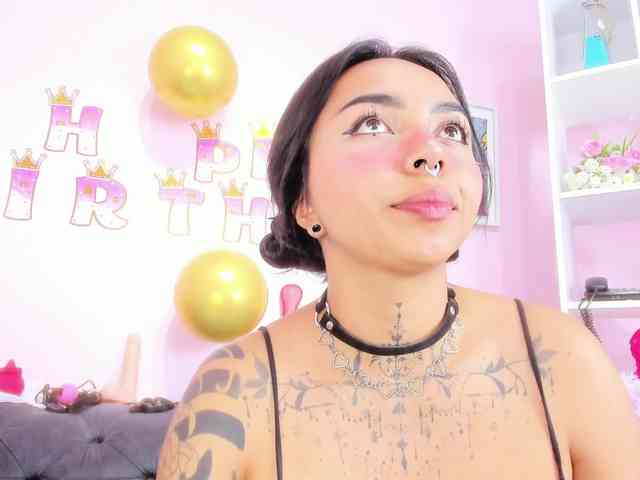 MissSoffiMorel webcam