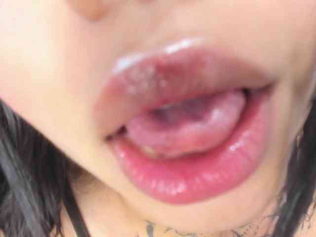 MissSoffiMorel webcam