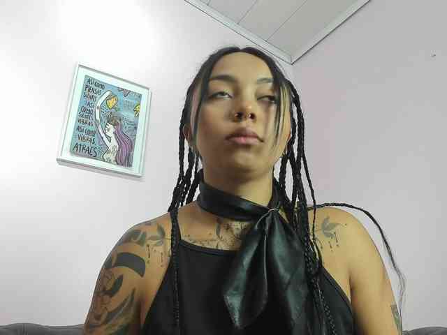 MissSoffiMorel webcam