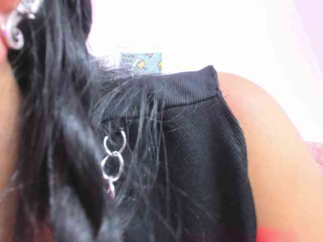 MissSoffiMorel webcam