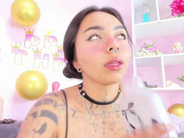 MissSoffiMorel webcam