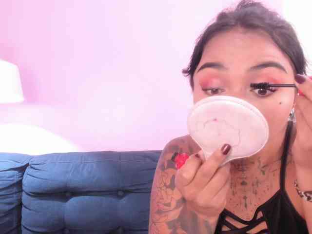 MissSoffiMorel webcam