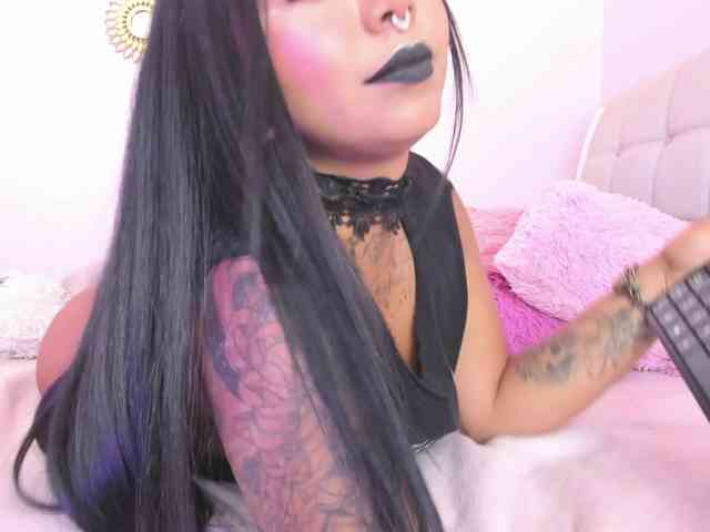 MissSoffiMorel webcam