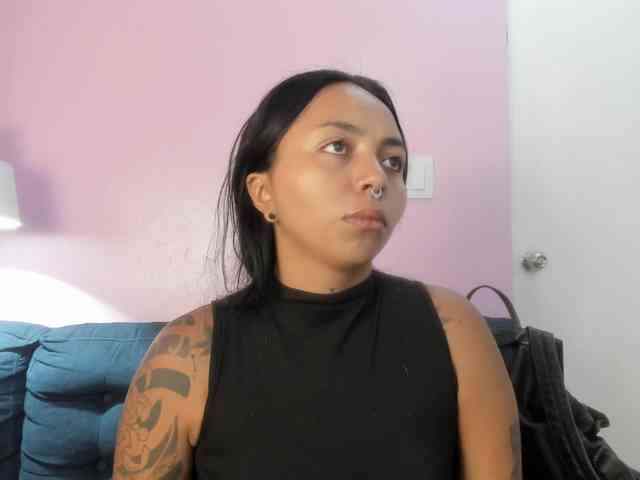 MissSoffiMorel webcam