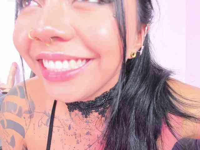 MissSoffiMorel webcam