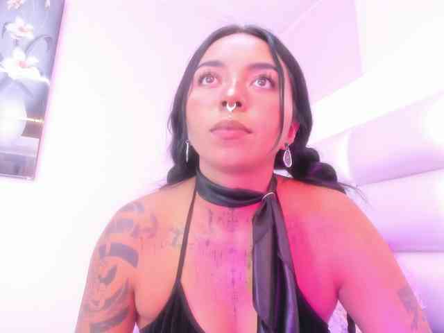 MissSoffiMorel webcam