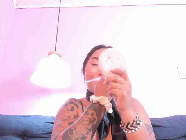 MissSoffiMorel webcam
