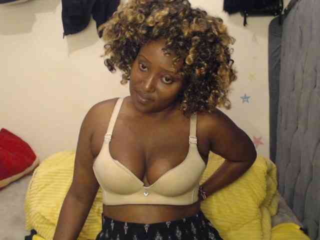 Sexxypetite webcam