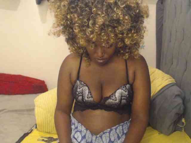 Sexxypetite webcam