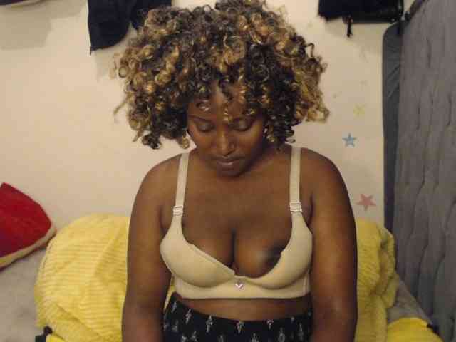 Sexxypetite webcam