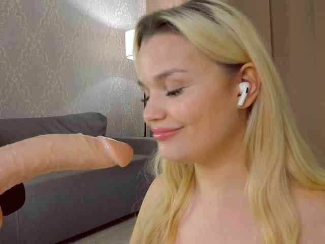 LizaTayloo webcam