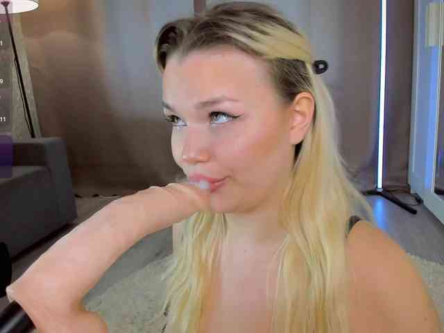 LizaTayloo webcam