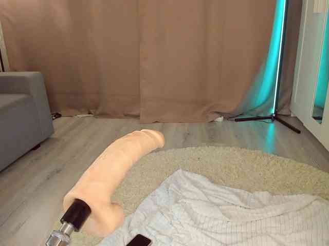 LizaTayloo webcam