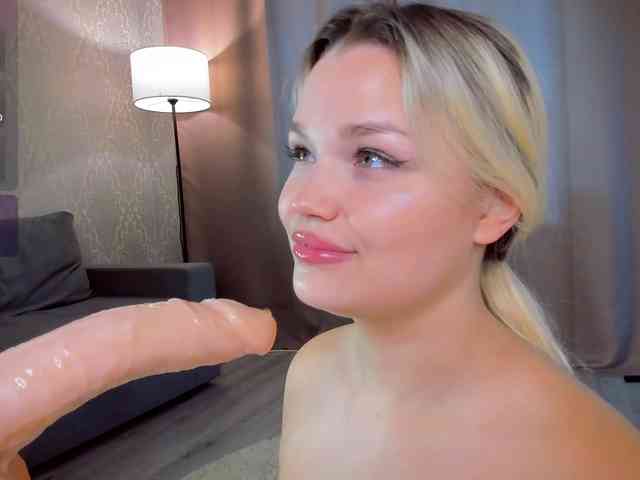 LizaTayloo webcam