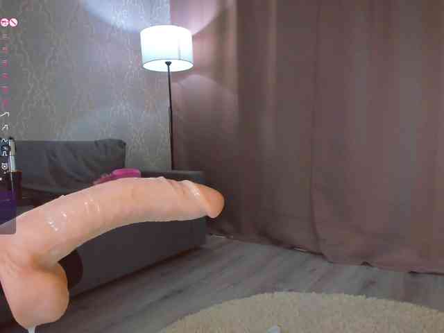 LizaTayloo webcam