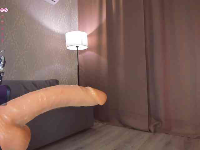 LizaTayloo webcam
