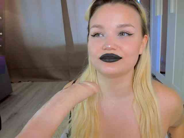 LizaTayloo webcam