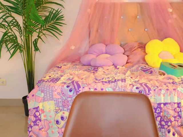 PinkiePrincess live cam on BongaCams
