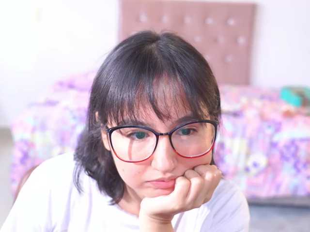PinkiePrincess live cam preview