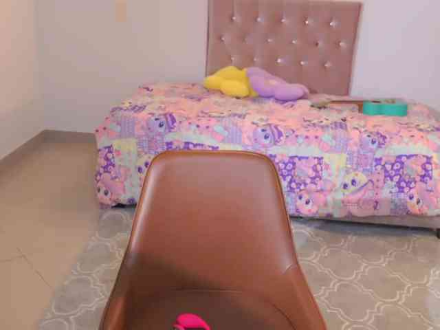 PinkiePrincess webcam