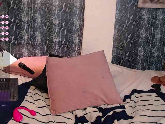 LILITHROUSE88 webcam