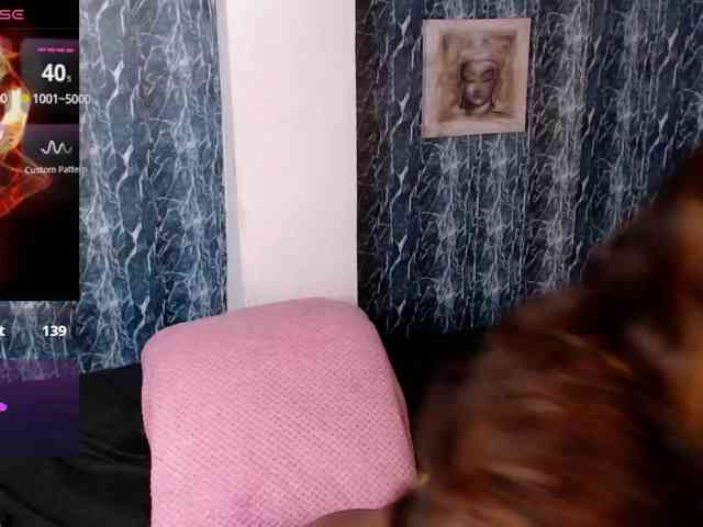 LILITHROUSE88 webcam