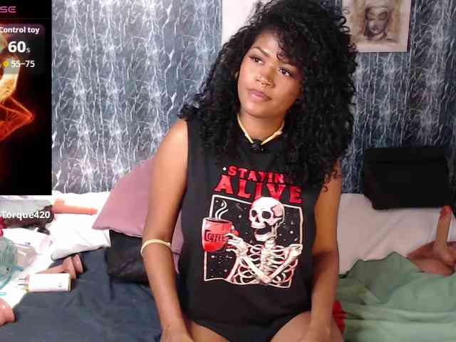 LILITHROUSE88 webcam