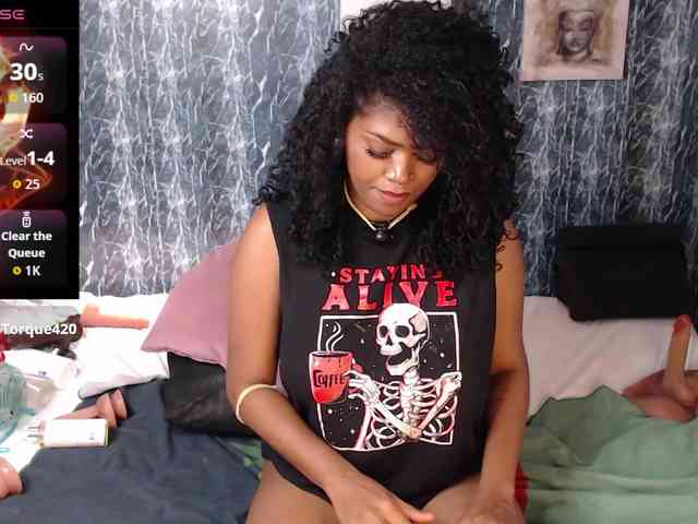 LILITHROUSE88 webcam